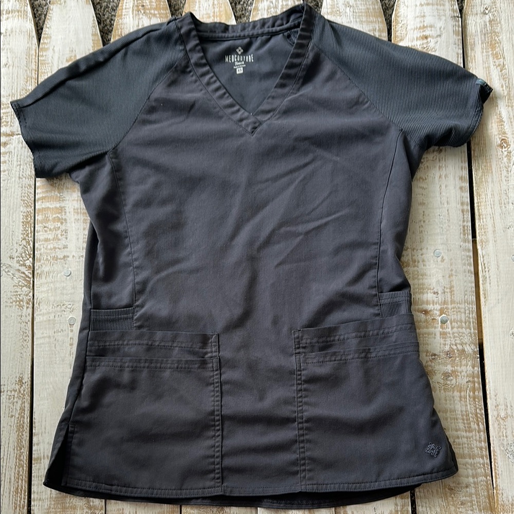 Med Couture Touch Medical Scrub Top Grey Size XS